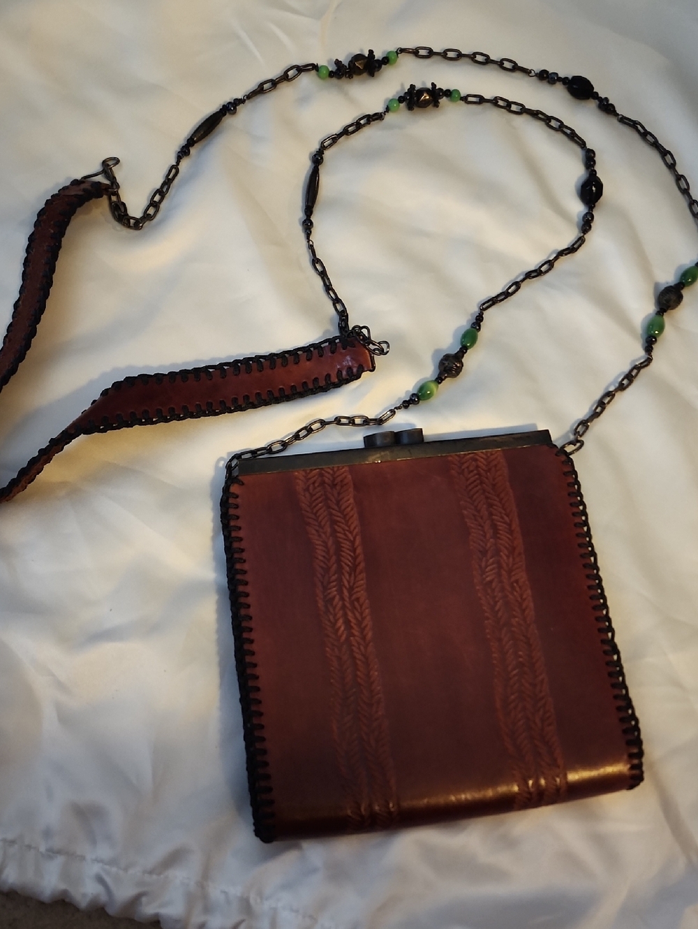 Women’s Brown Leather Crossbody Bag with Beaded Chain